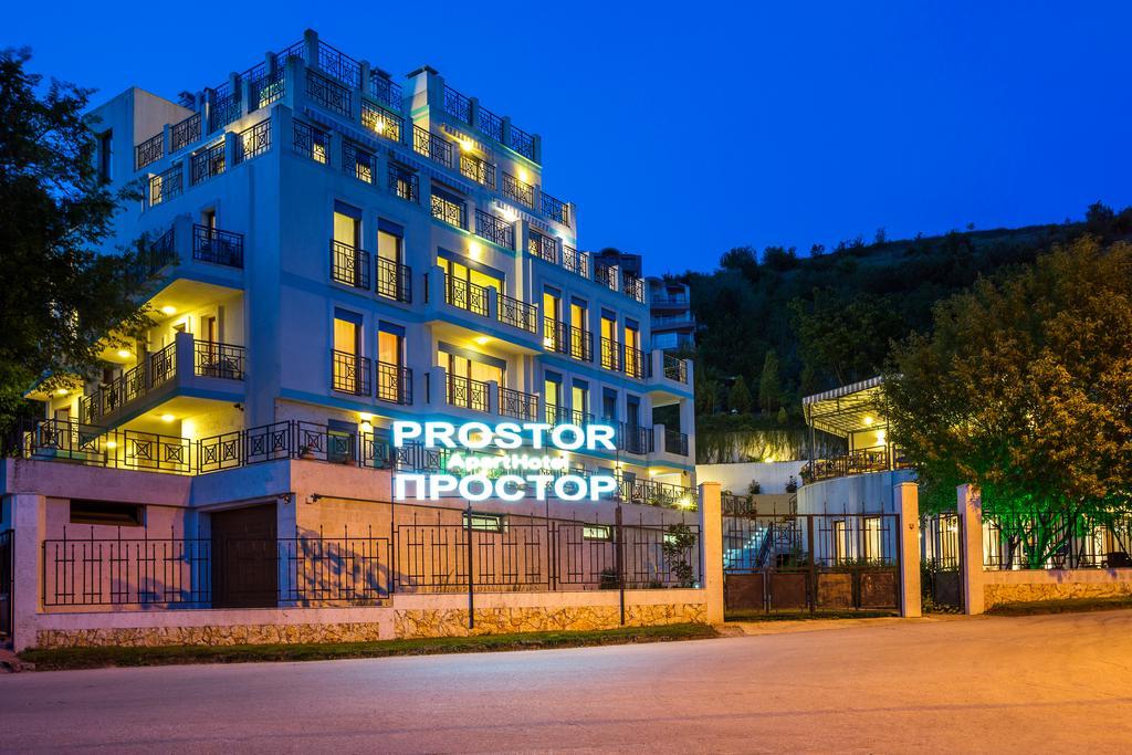 Aparthotel Prostor Kavarna Dış mekan fotoğraf