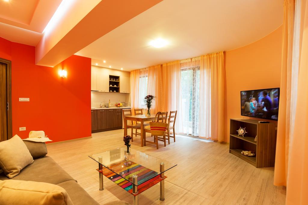 Aparthotel Prostor Kavarna Dış mekan fotoğraf